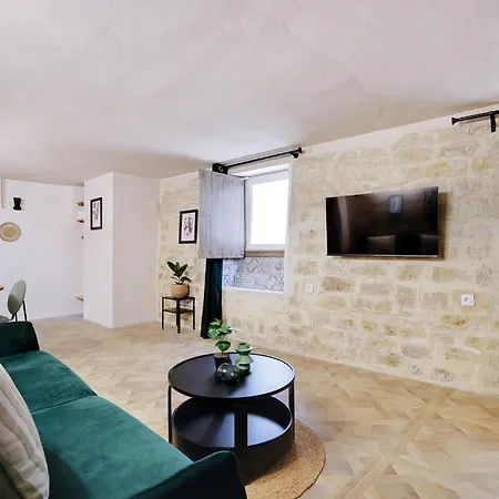 Le-7-Beranger-Rdc Coeur Du Marais Appartamento *