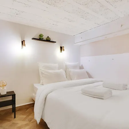 Le-7-Beranger-Rdc Coeur Du Marais Parigi